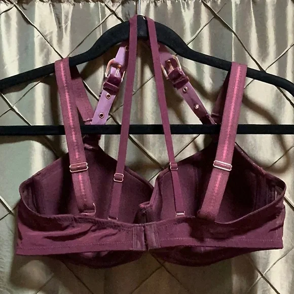 NWOT- Scantilly by Curvy Kate Faux Patent ‘Buckle Up’ Balconette Bra